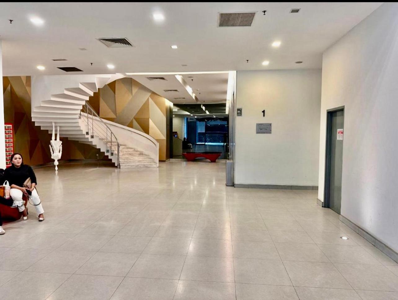 Summer Suites Victory House Куала Лумпур Екстериор снимка